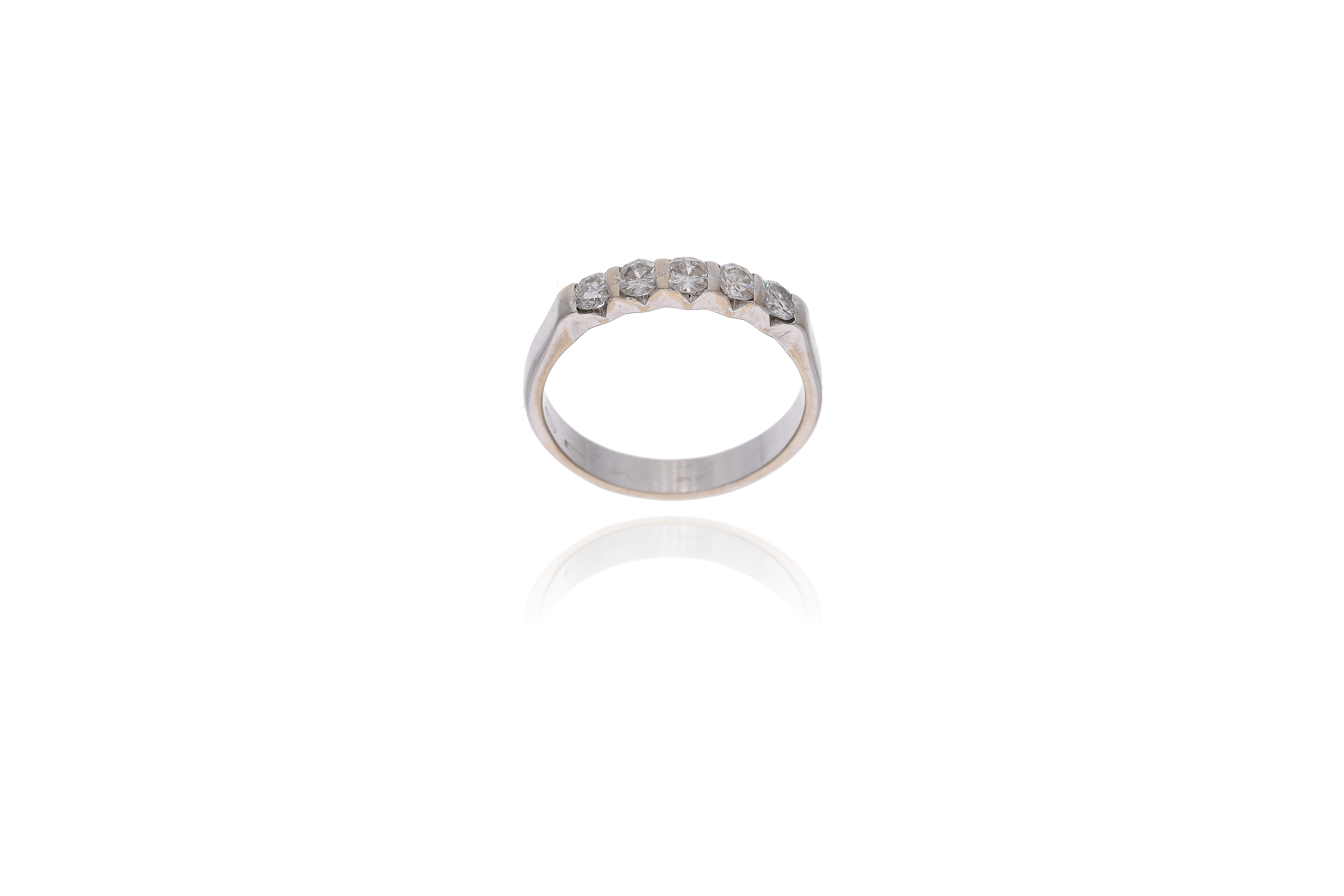 Anello con diamanti - Asta Preziosi