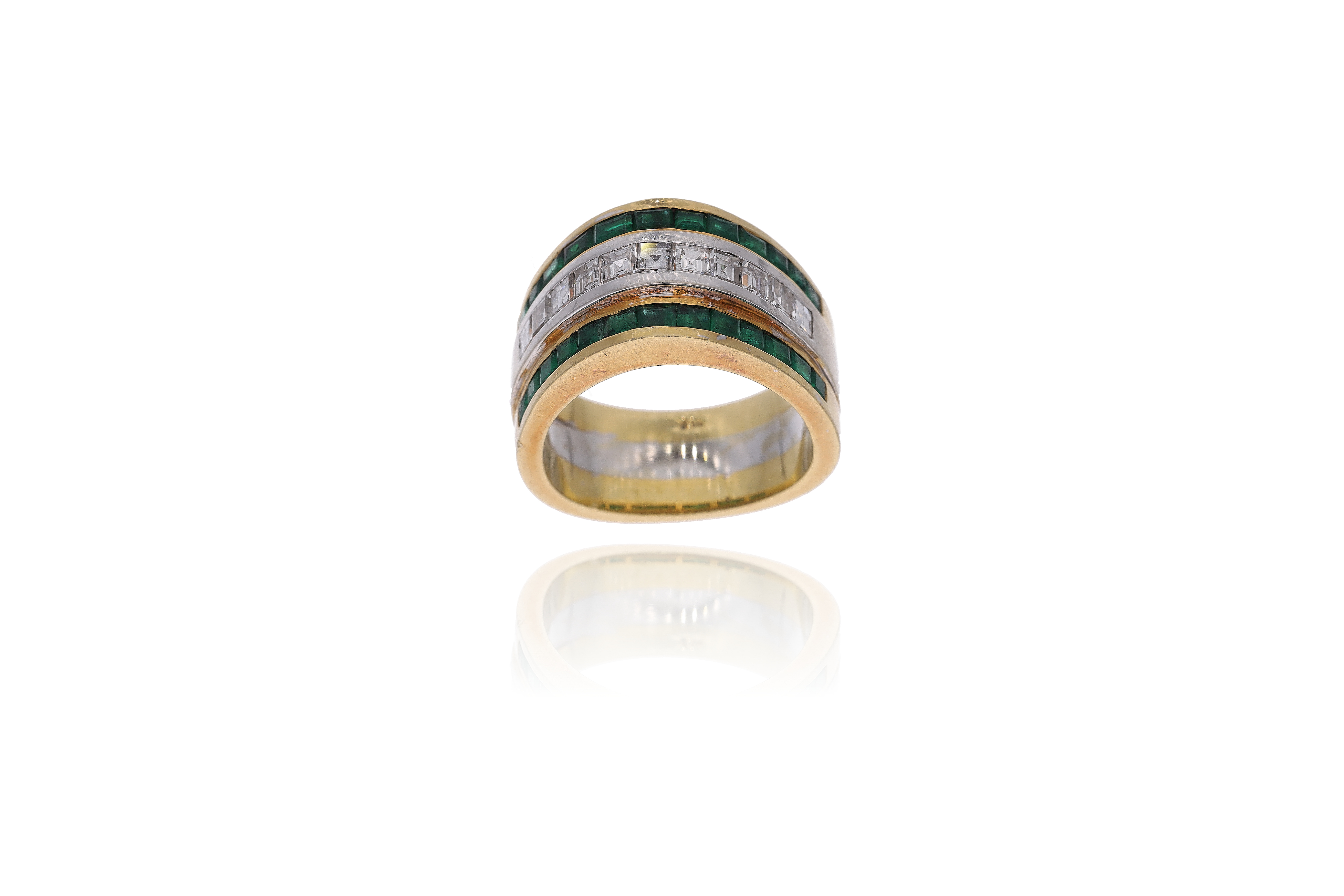 Anello con diamanti e smeraldi - Asta Preziosi