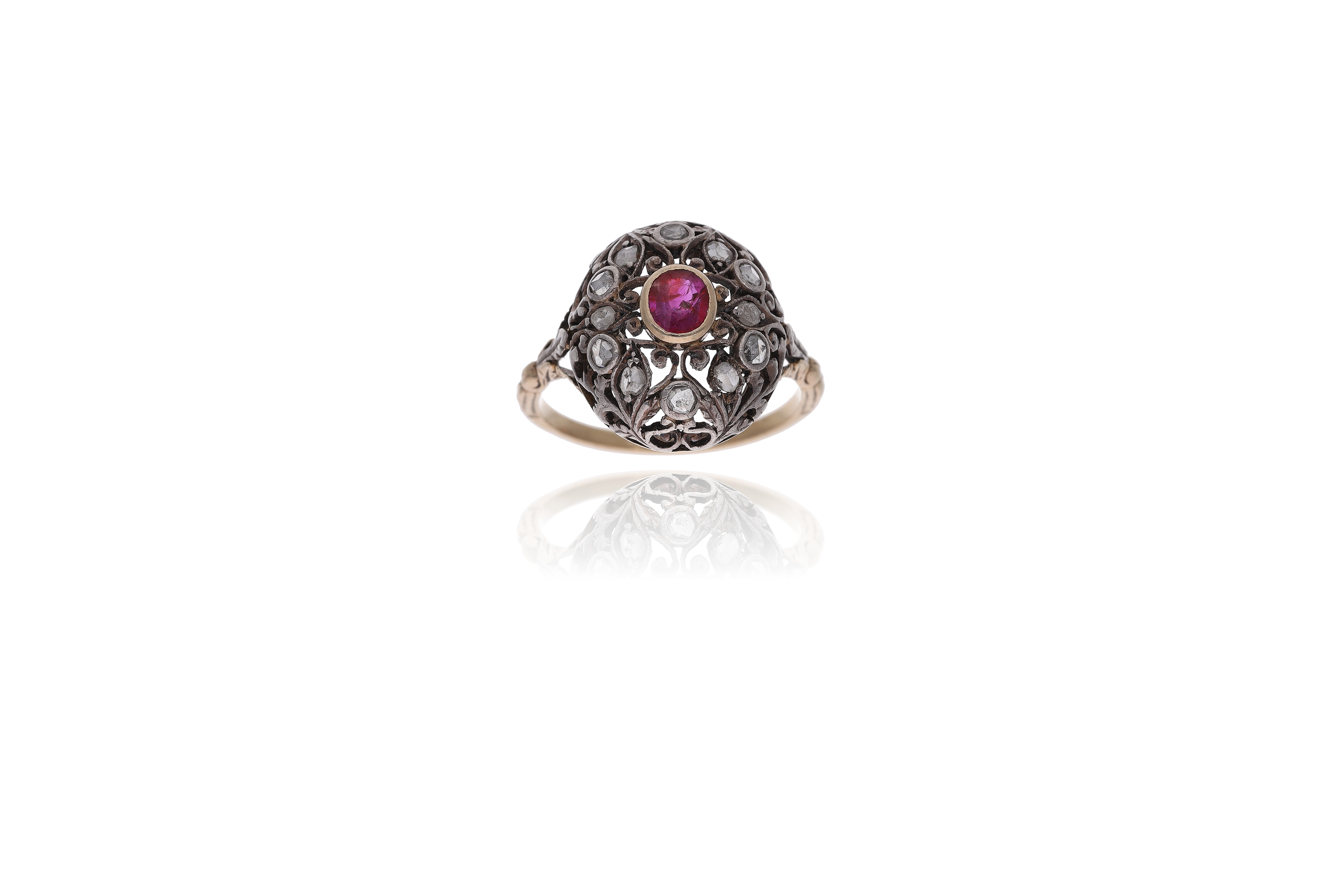 Anello con rubino e diamanti - Asta Preziosi