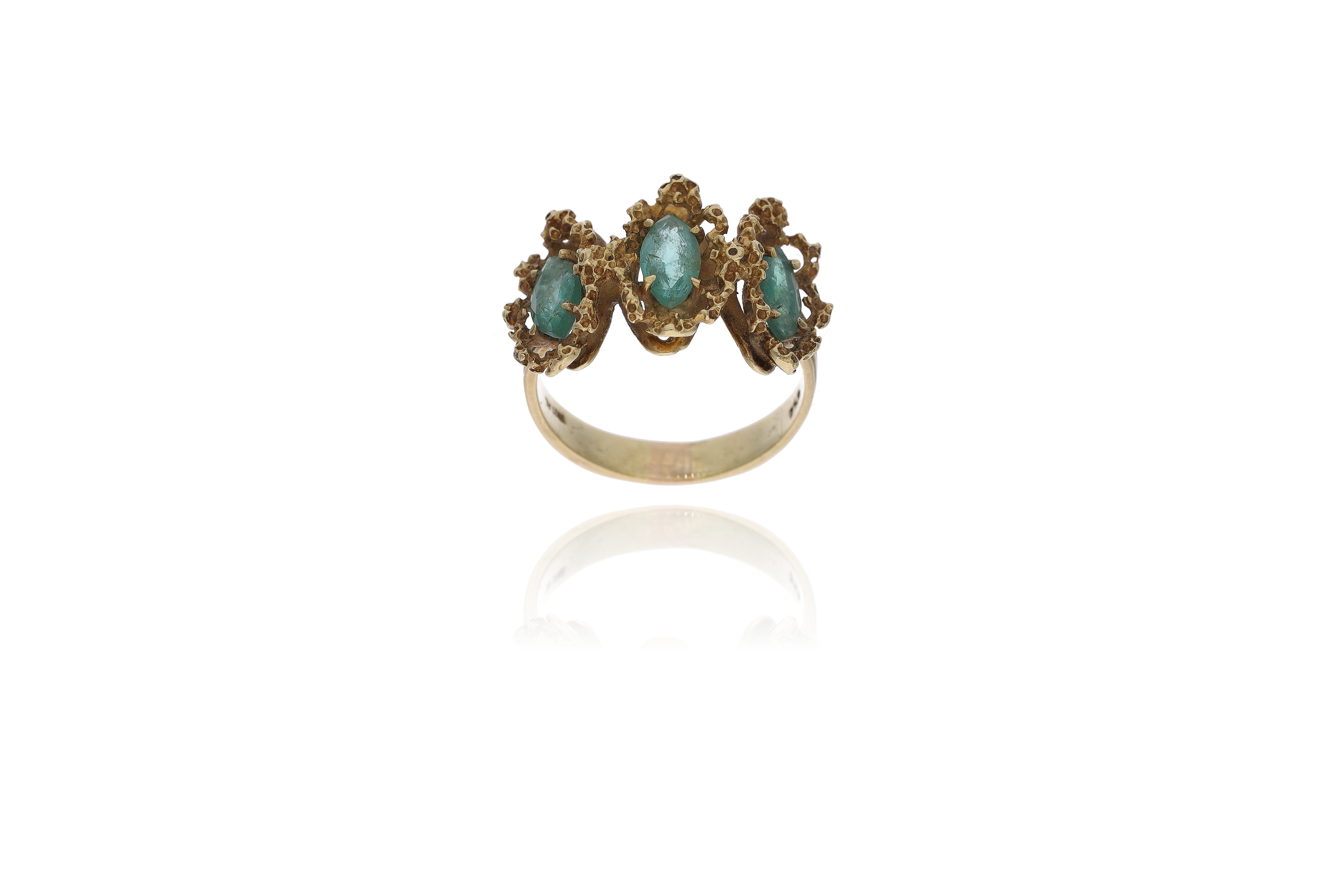 Anello con smeraldi - Asta Preziosi