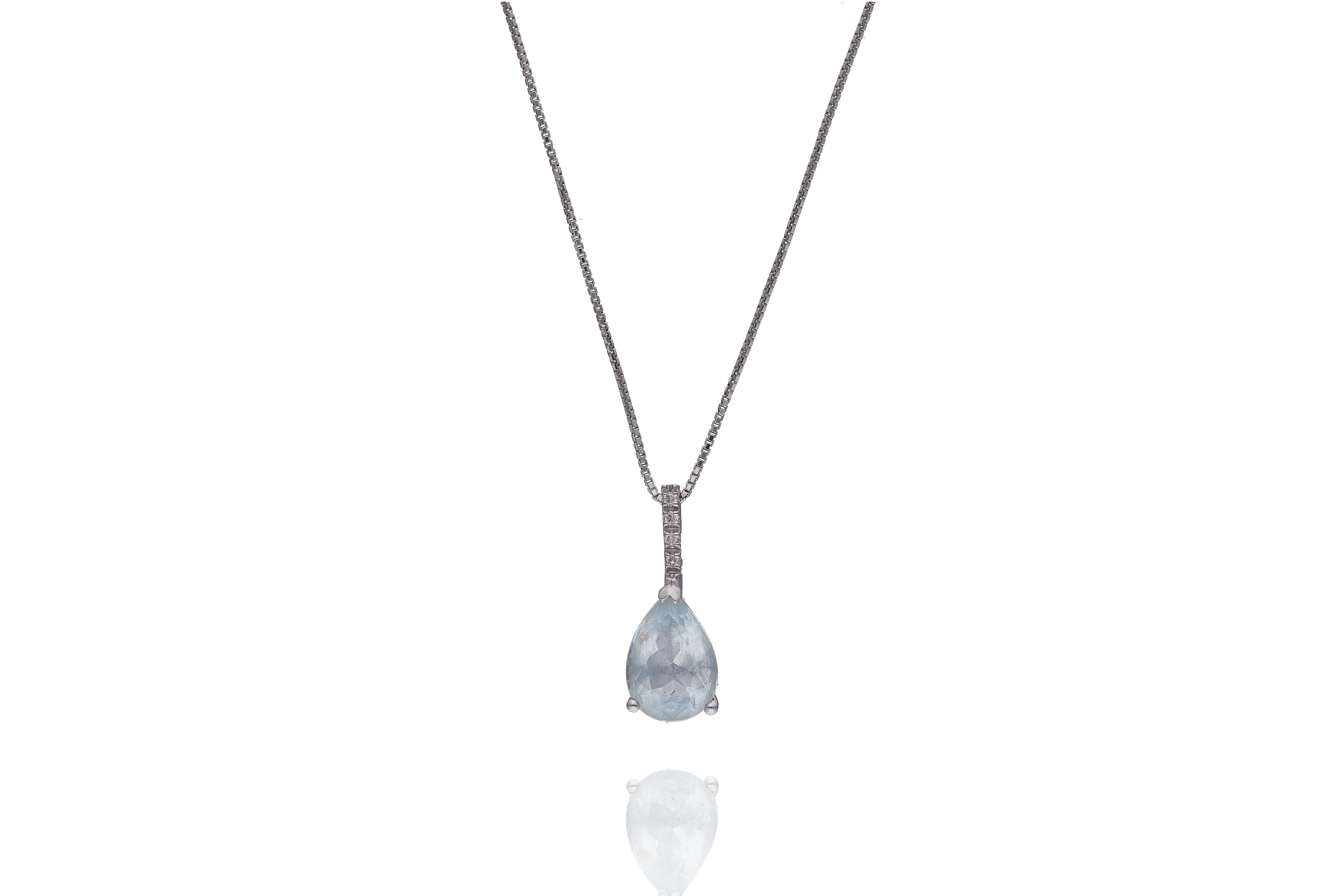 Collana con acquamarina e diamanti - Asta Preziosi