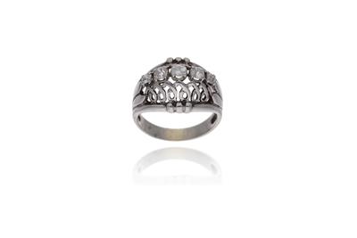 Anello con diamanti - Asta Preziosi