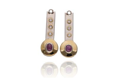 Coppia di pendenti con rubini e diamanti - Asta Preziosi Coppia di pendenti con rubini e diamanti - Asta Preziosi