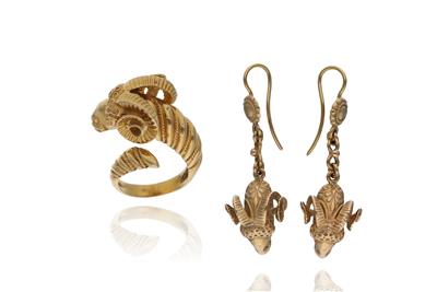 Parure anello e paio di orecchini - Asta Preziosi Parure anello e paio di orecchini - Asta Preziosi