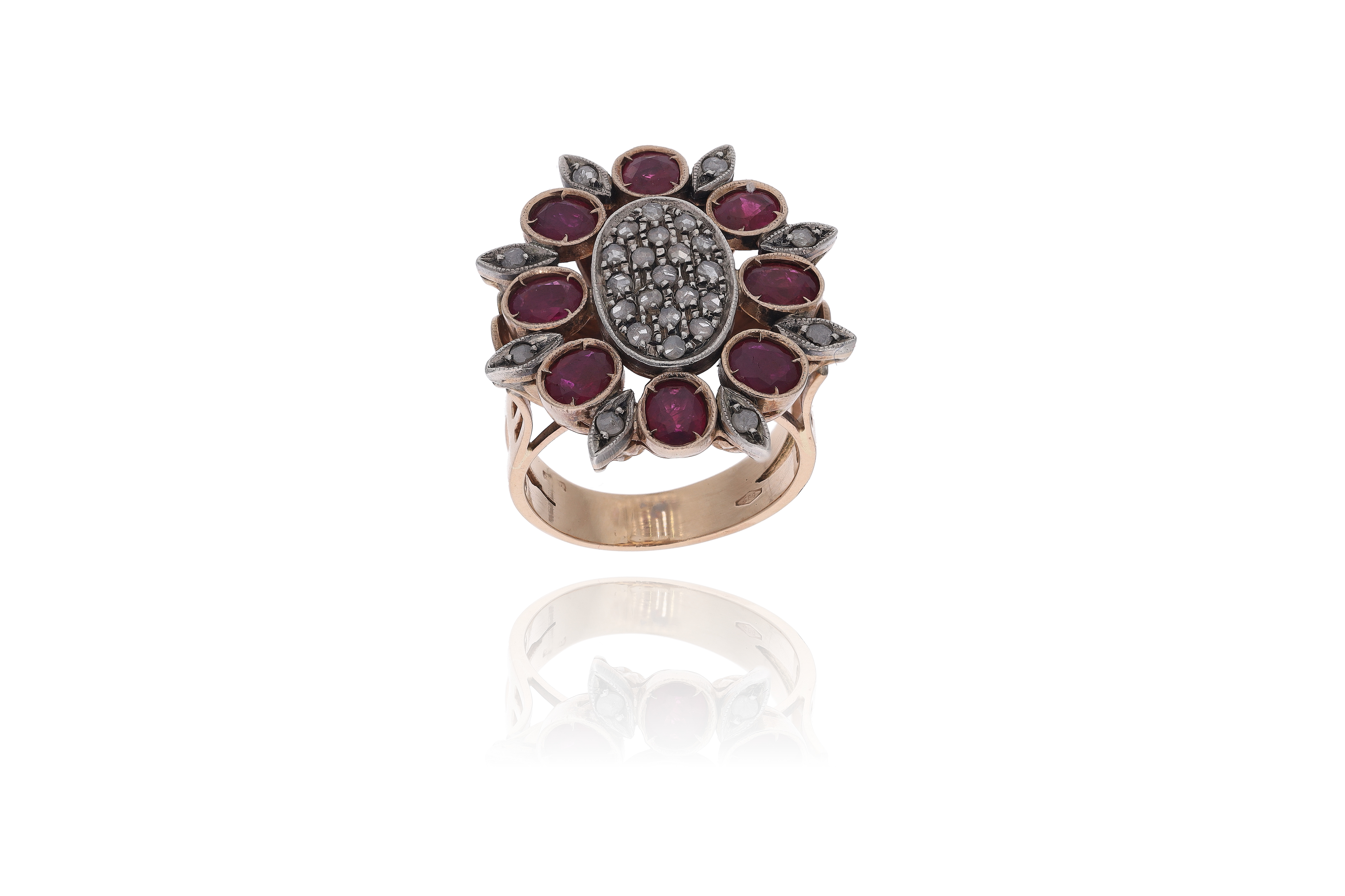 Anello con rubini e diamanti - Asta Preziosi