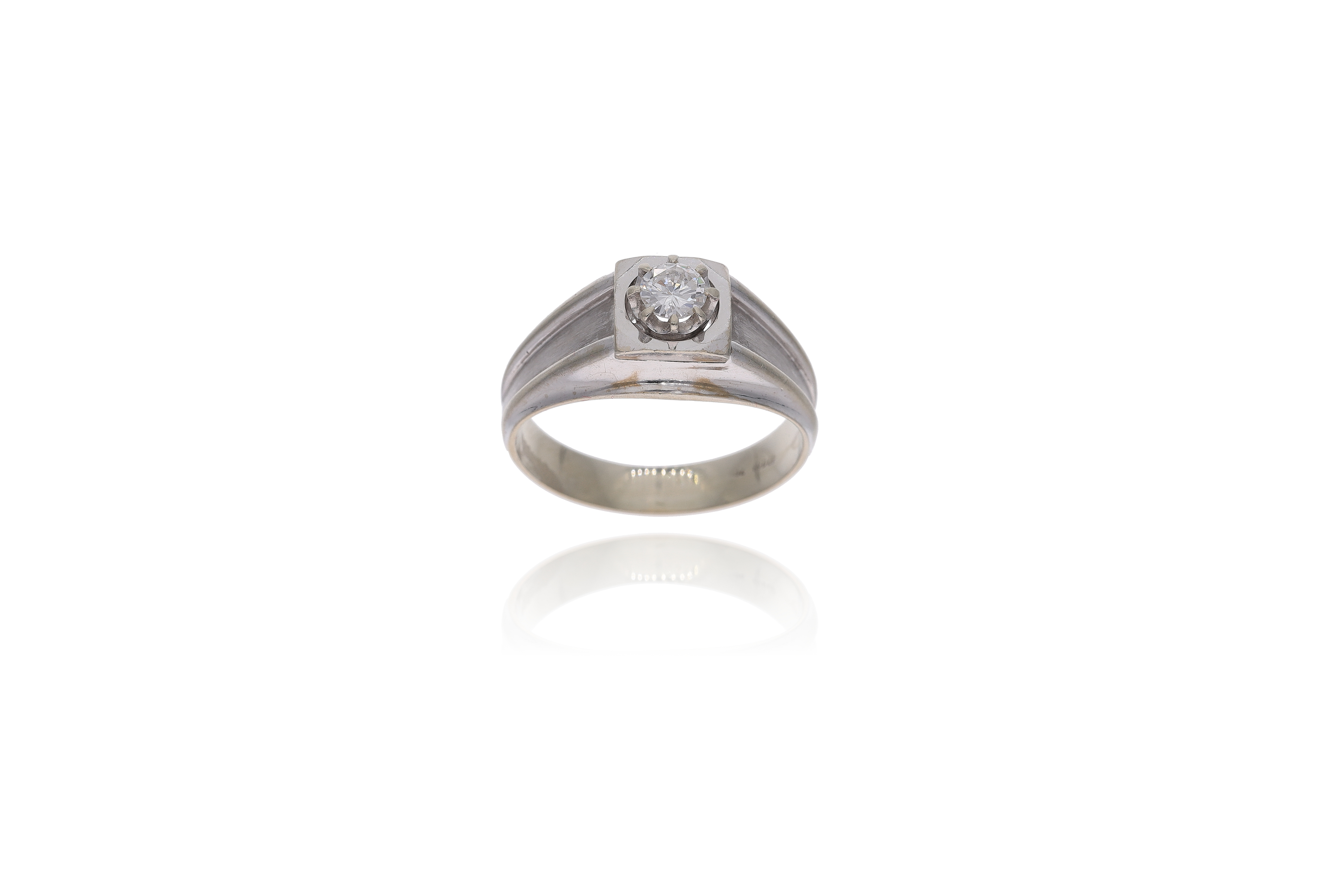 Anello con diamante - Asta Preziosi
