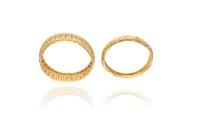 Due bracciali in oro - Asta Preziosi Due bracciali in oro - Asta Preziosi