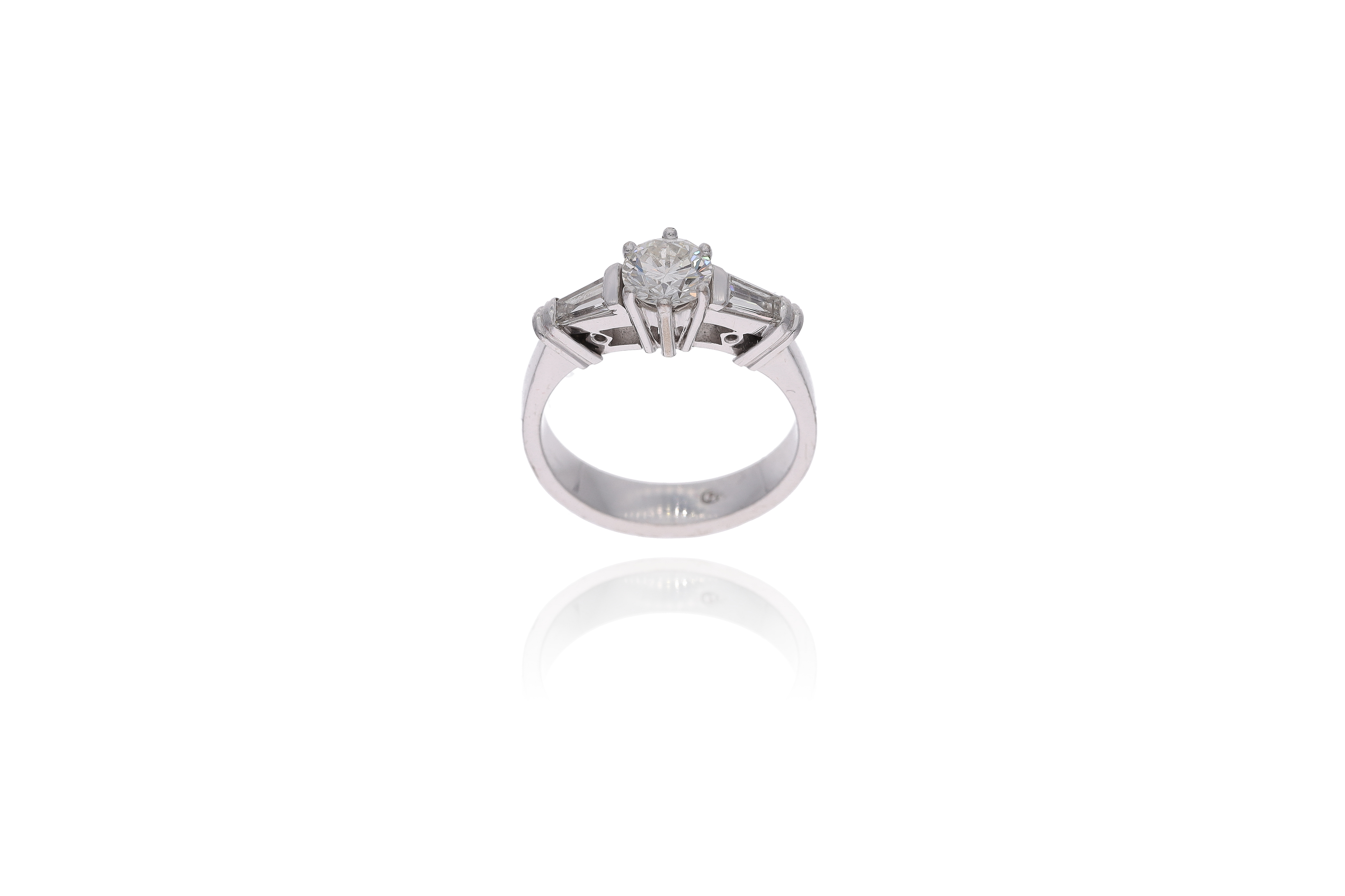 Anello con diamante - Asta Preziosi