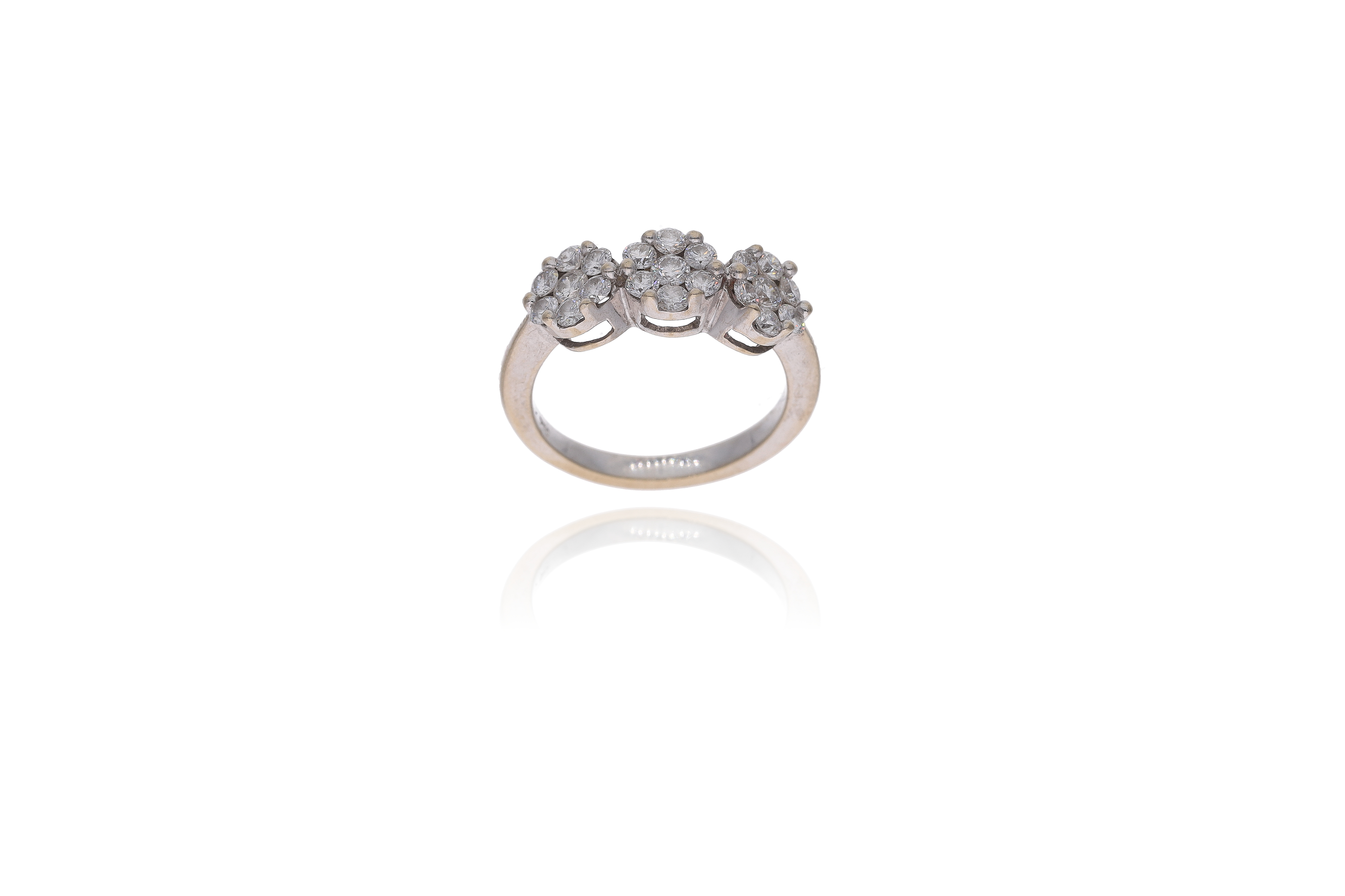 Anello con diamanti - Asta Preziosi