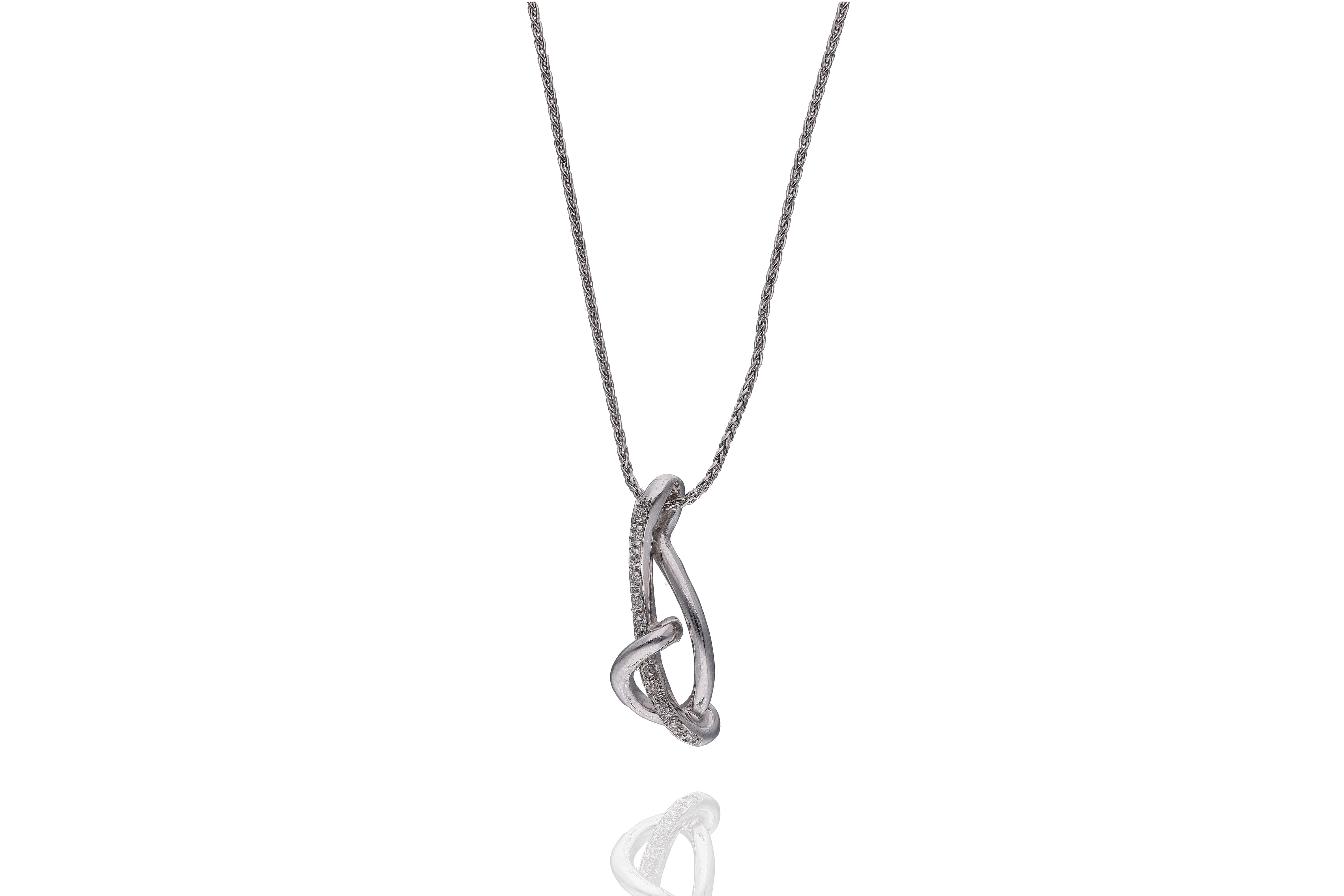 Collana con ciondolo con diamanti - Asta Preziosi
