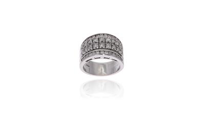 Anello con diamanti - Asta Preziosi Anello con diamanti - Asta Preziosi