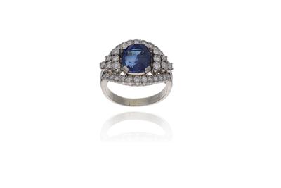 Anello con zaffiro e diamanti - Asta Preziosi Anello con zaffiro e diamanti - Asta Preziosi