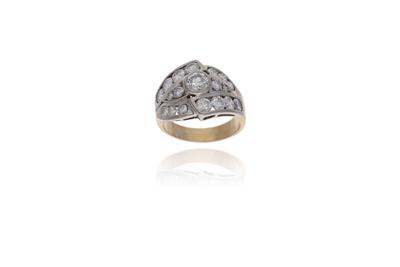 Anello con diamanti - 