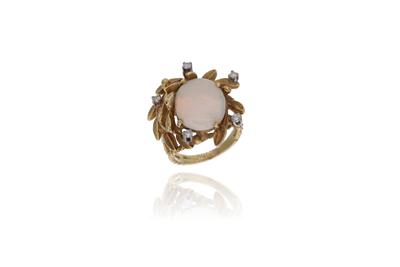 Anello con opale e diamanti - 