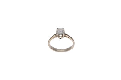 Anello con diamante - 