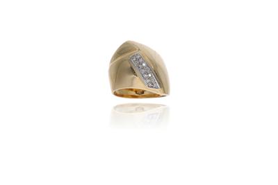 Anello con diamanti - 