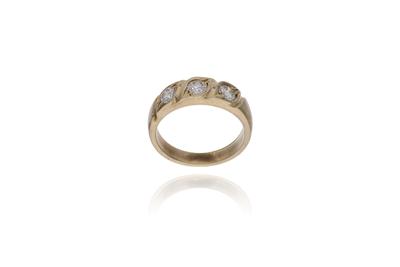 Anello con diamanti - 