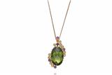 Collana e ciondolo con ametiste, peridoti - 