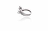 Anello con diamanti - 