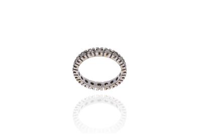 Anello con diamanti - 