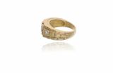 Anello con diamanti - 