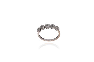 Anello con diamanti - 