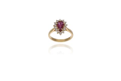 Anello con rubino e diamanti - Asta Preziosi