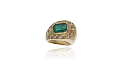 Anello con smeraldo e diamanti - Asta Preziosi