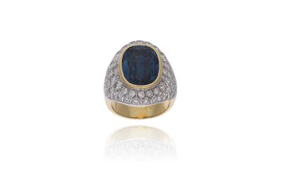 Anello con zaffiro e diamanti - Asta Preziosi