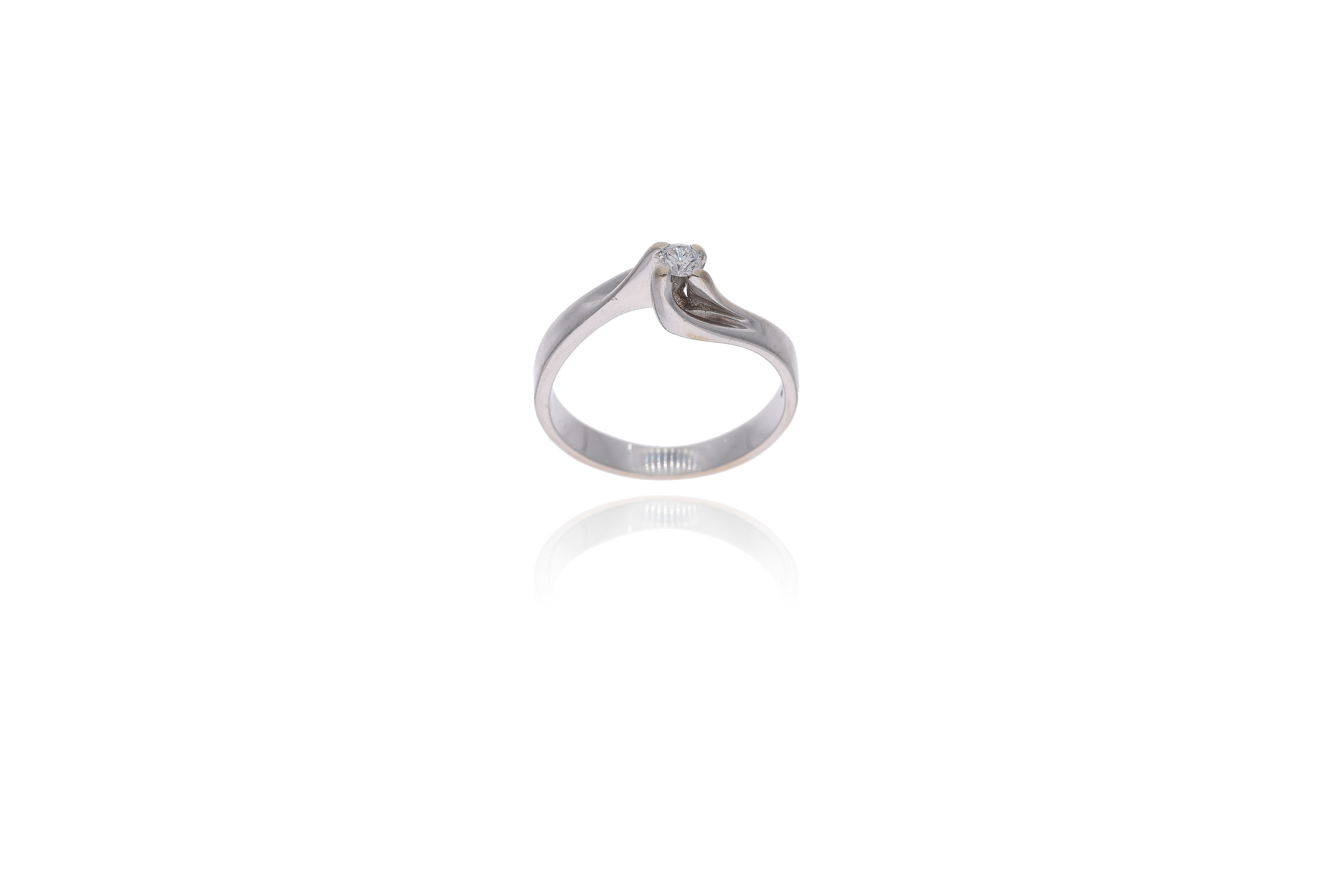 Anello con diamante - Asta Preziosi