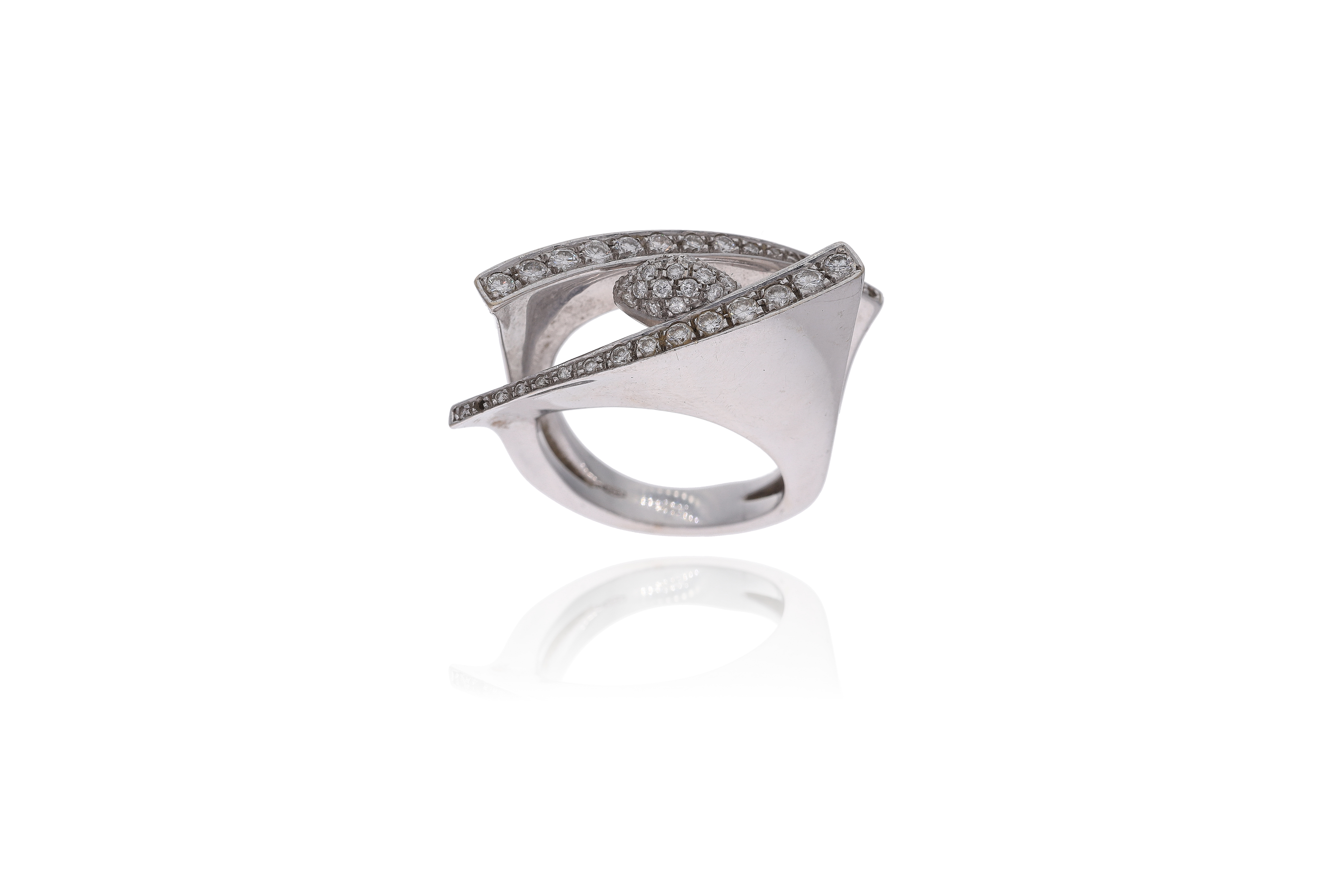 Anello con diamanti - Asta Preziosi