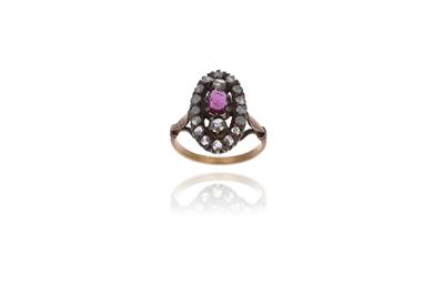 Anello con rubino e diamanti - Asta Preziosi