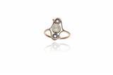 Anello con perla coltivata e diamanti - Asta Preziosi Anello con perla coltivata e diamanti - Asta Preziosi