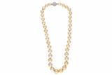 Collana di perle Mari del Sud e diamanti - Asta Preziosi Collana di perle Mari del Sud e diamanti - Asta Preziosi