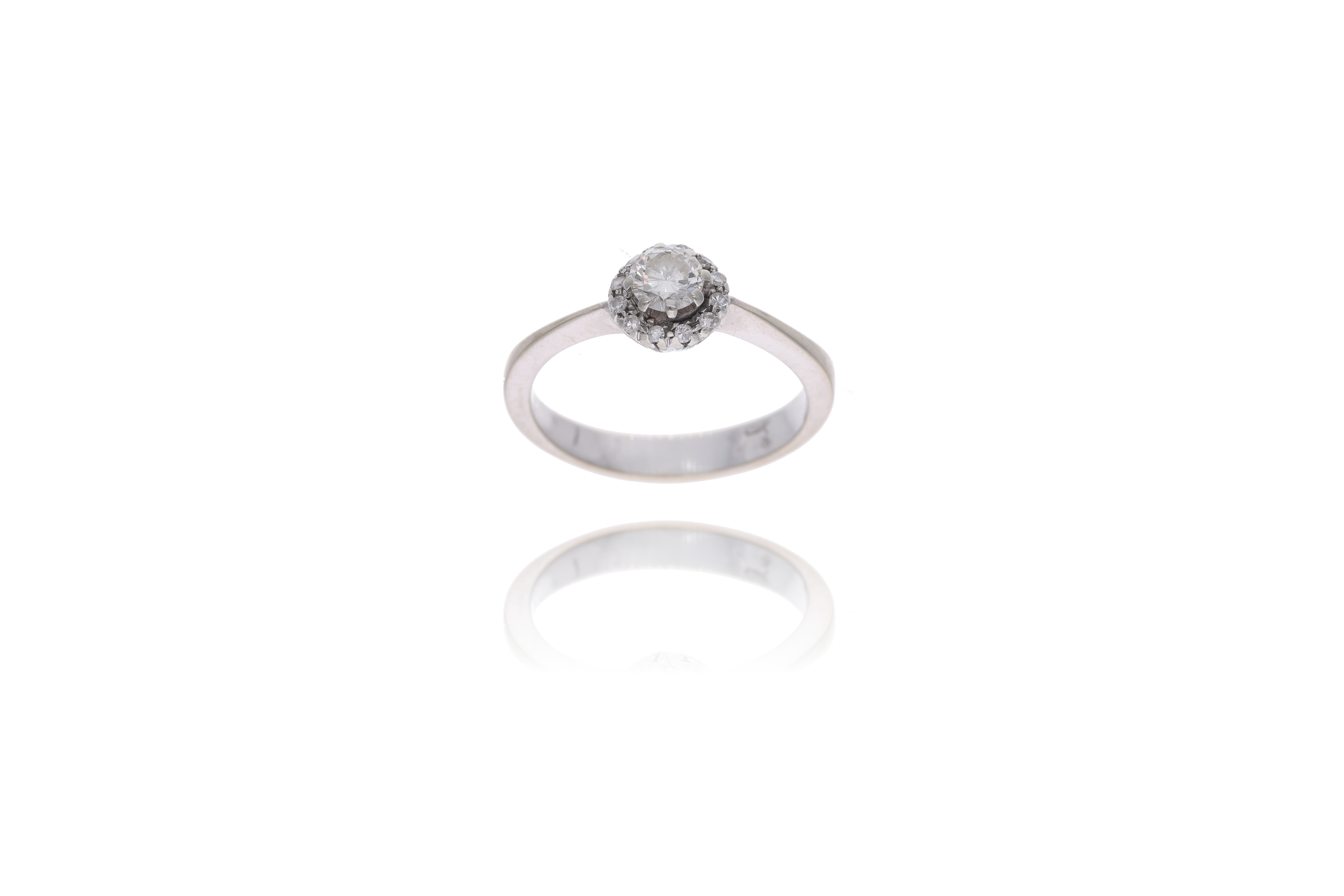 Anello con diamanti - Asta Preziosi
