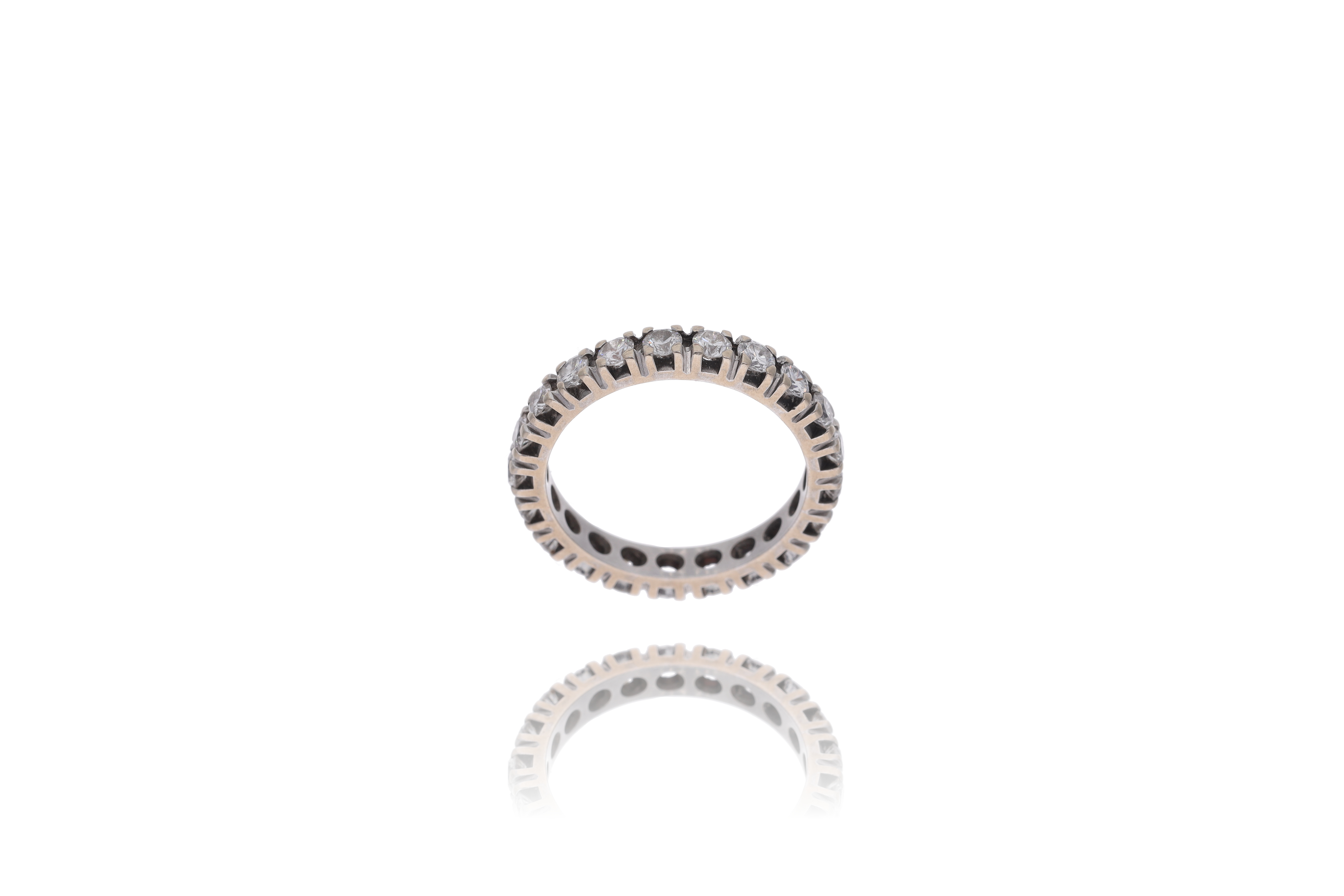 Anello con diamanti - Asta Preziosi
