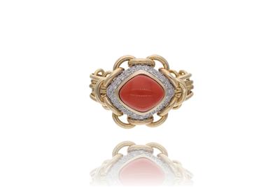 Anello con corallo e diamanti - Asta Preziosi Anello con corallo e diamanti - Asta Preziosi
