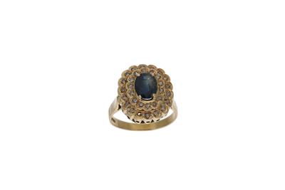 Anello con zaffiro e diamanti - Asta Preziosi Anello con zaffiro e diamanti - Asta Preziosi