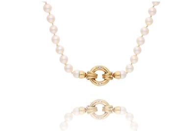Collana di perle coltivate con diamanti - Asta Preziosi