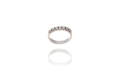 Anello con diamanti - Asta Preziosi