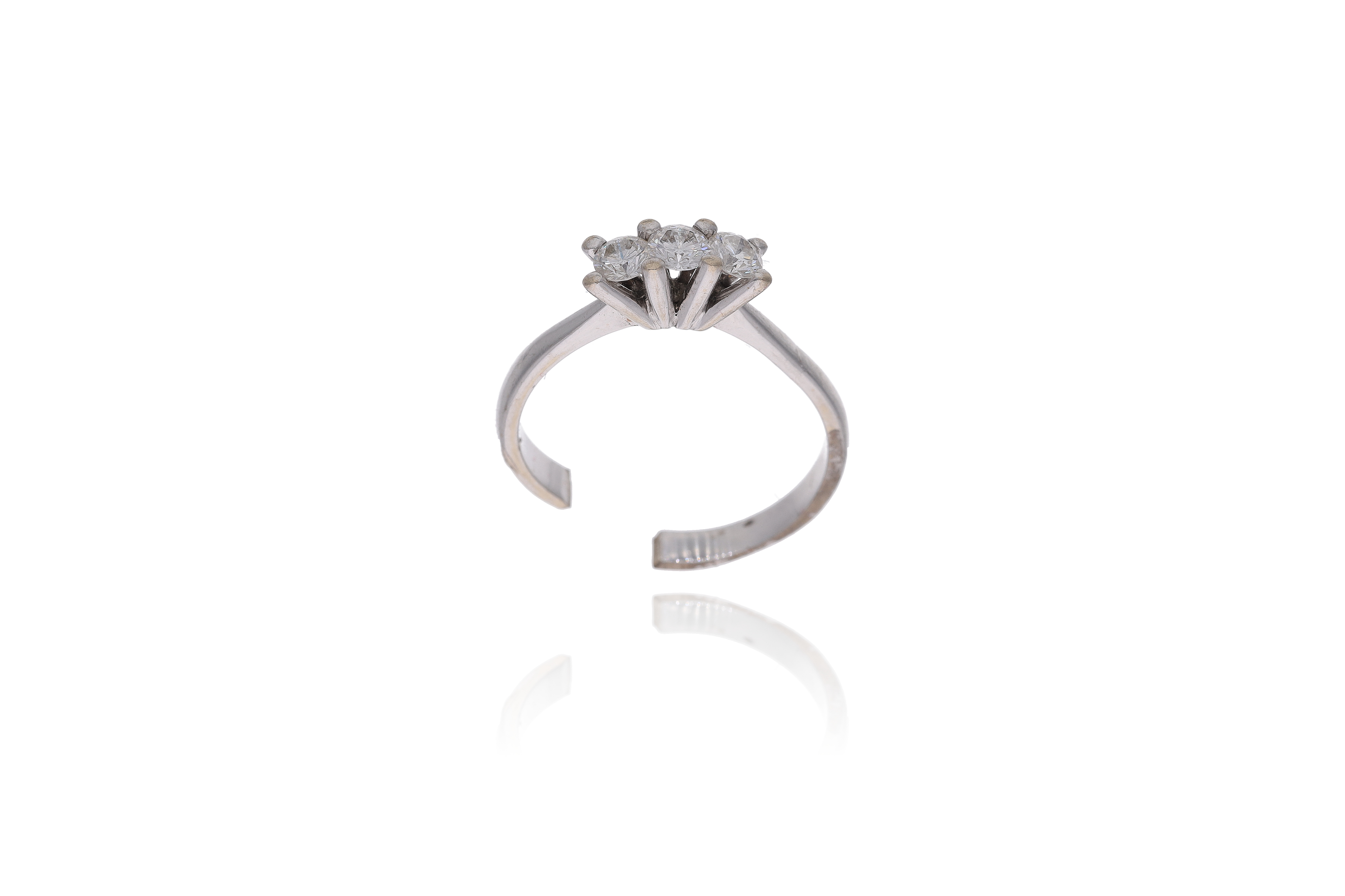Anello con diamanti - Asta Preziosi