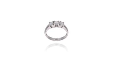 Anello con diamanti - Asta Preziosi