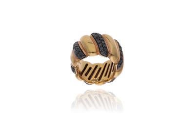 Anello con diamanti neri - Asta Preziosi