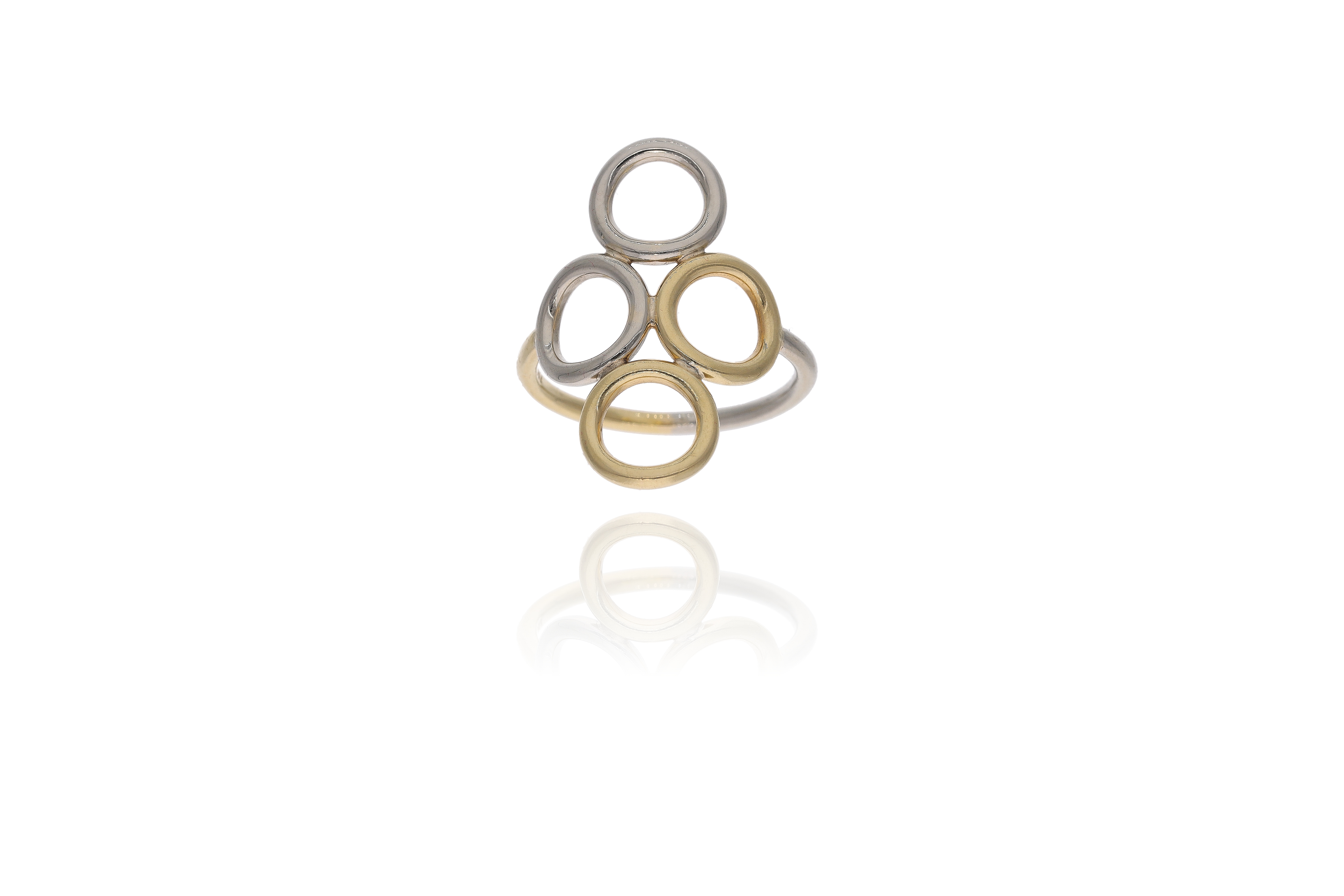 Anello in oro - Asta Preziosi