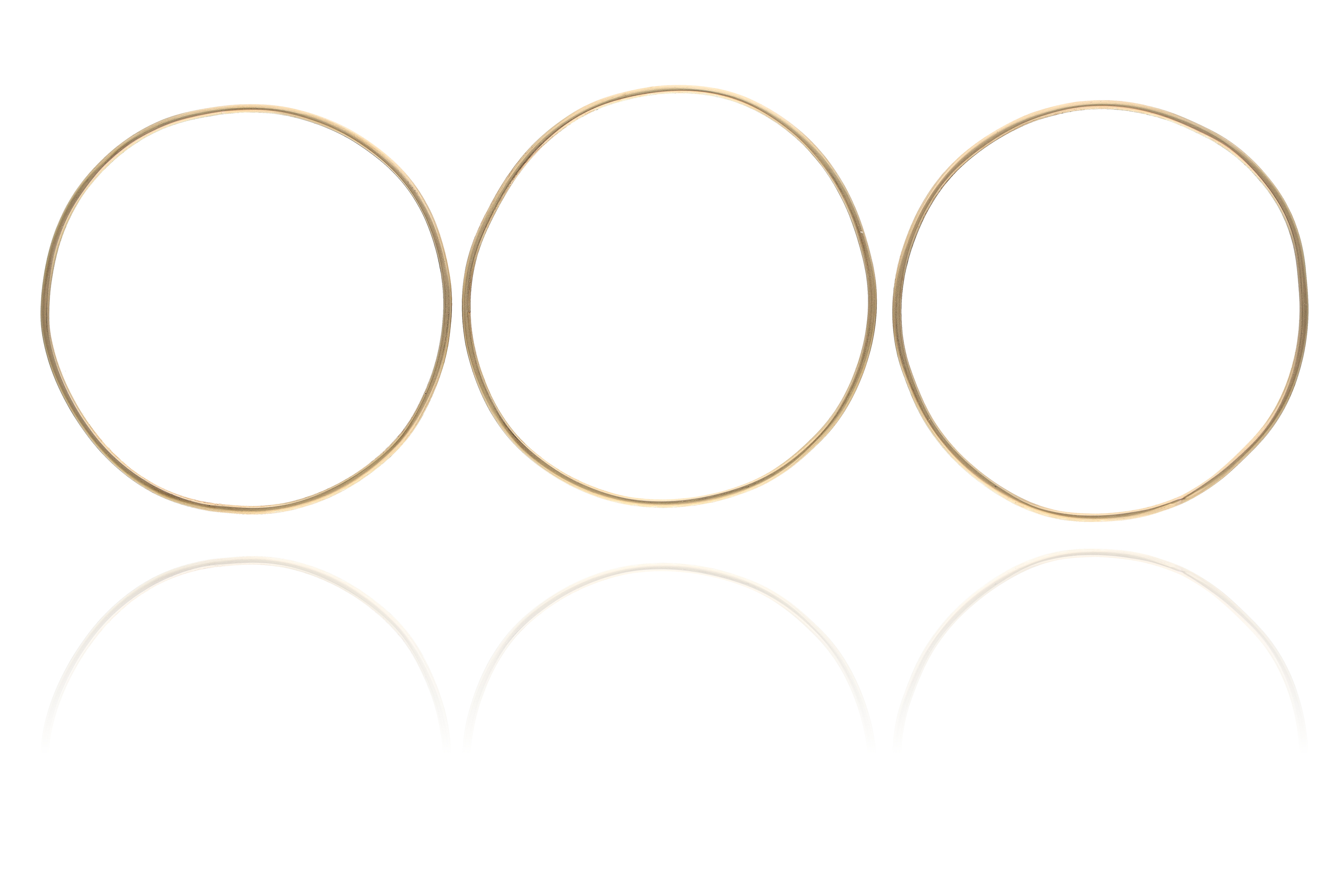 Tre bracciali in oro - Asta Preziosi