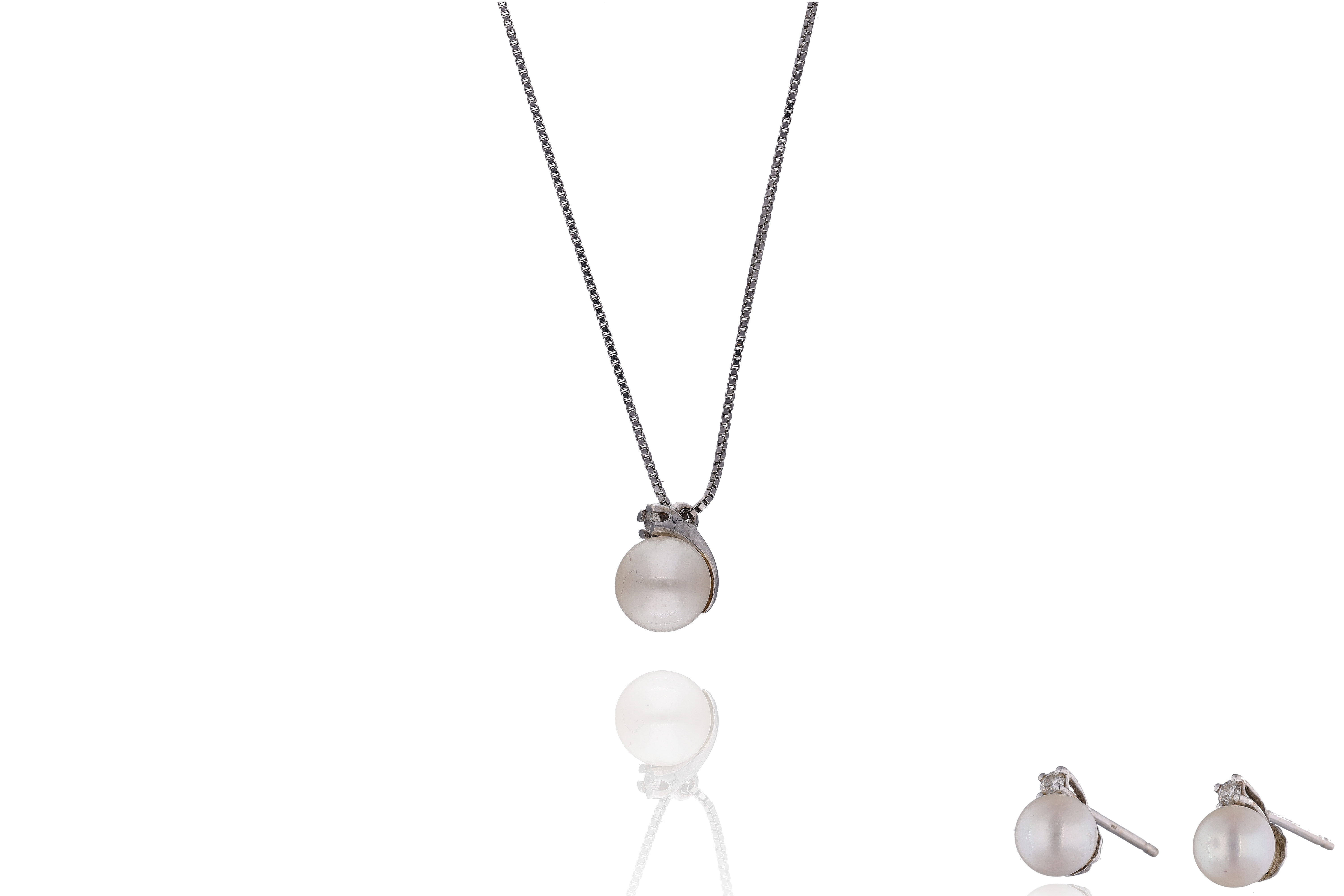 Parure con perle e diamanti - Asta Preziosi