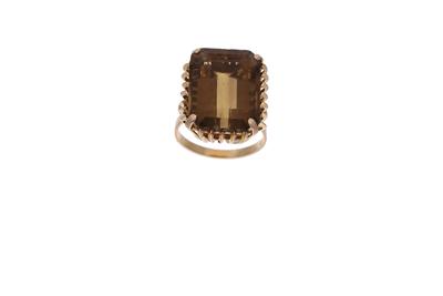 Anello con quarzo - Asta Preziosi