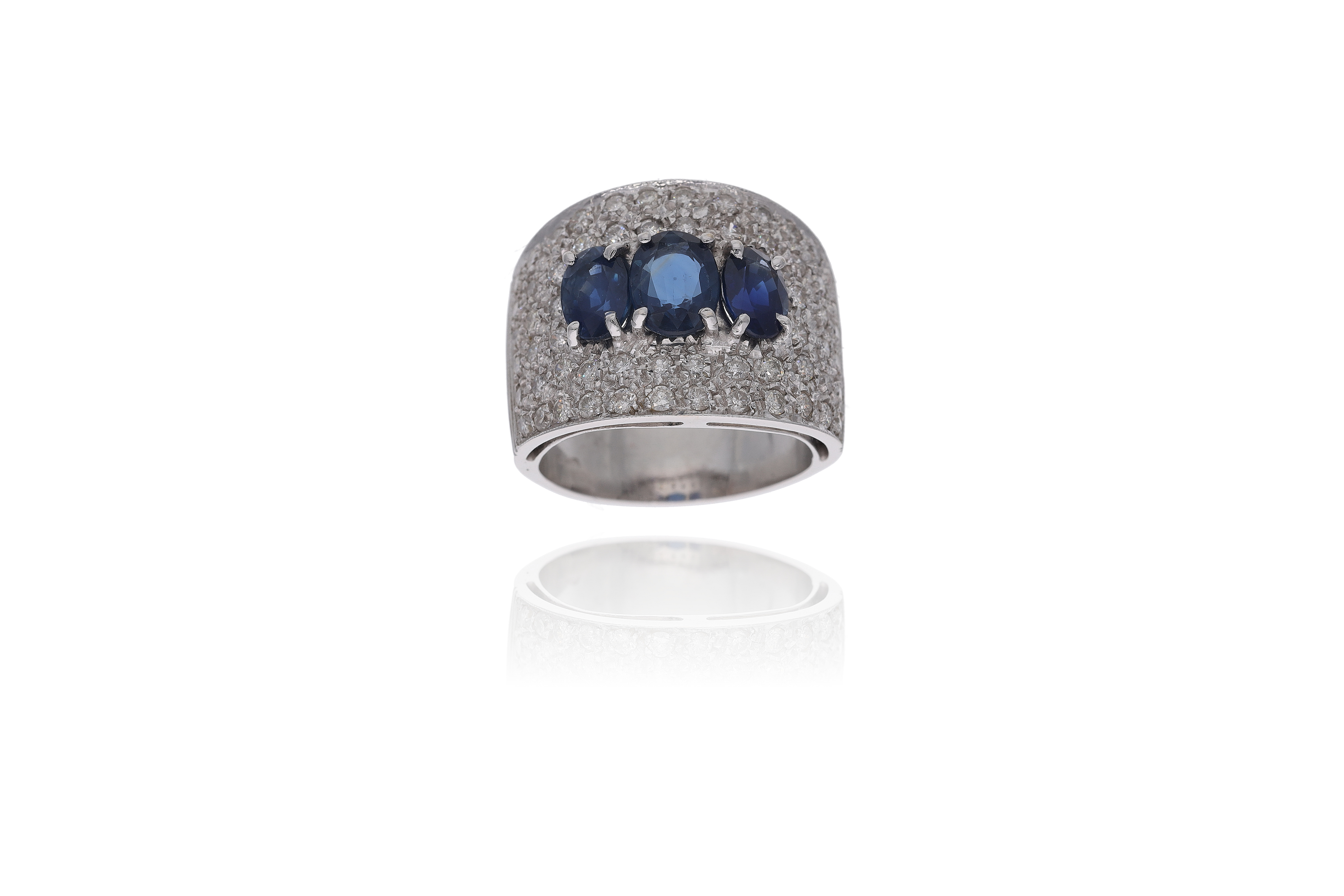 Anello con diamanti e zaffiri - Asta Preziosi