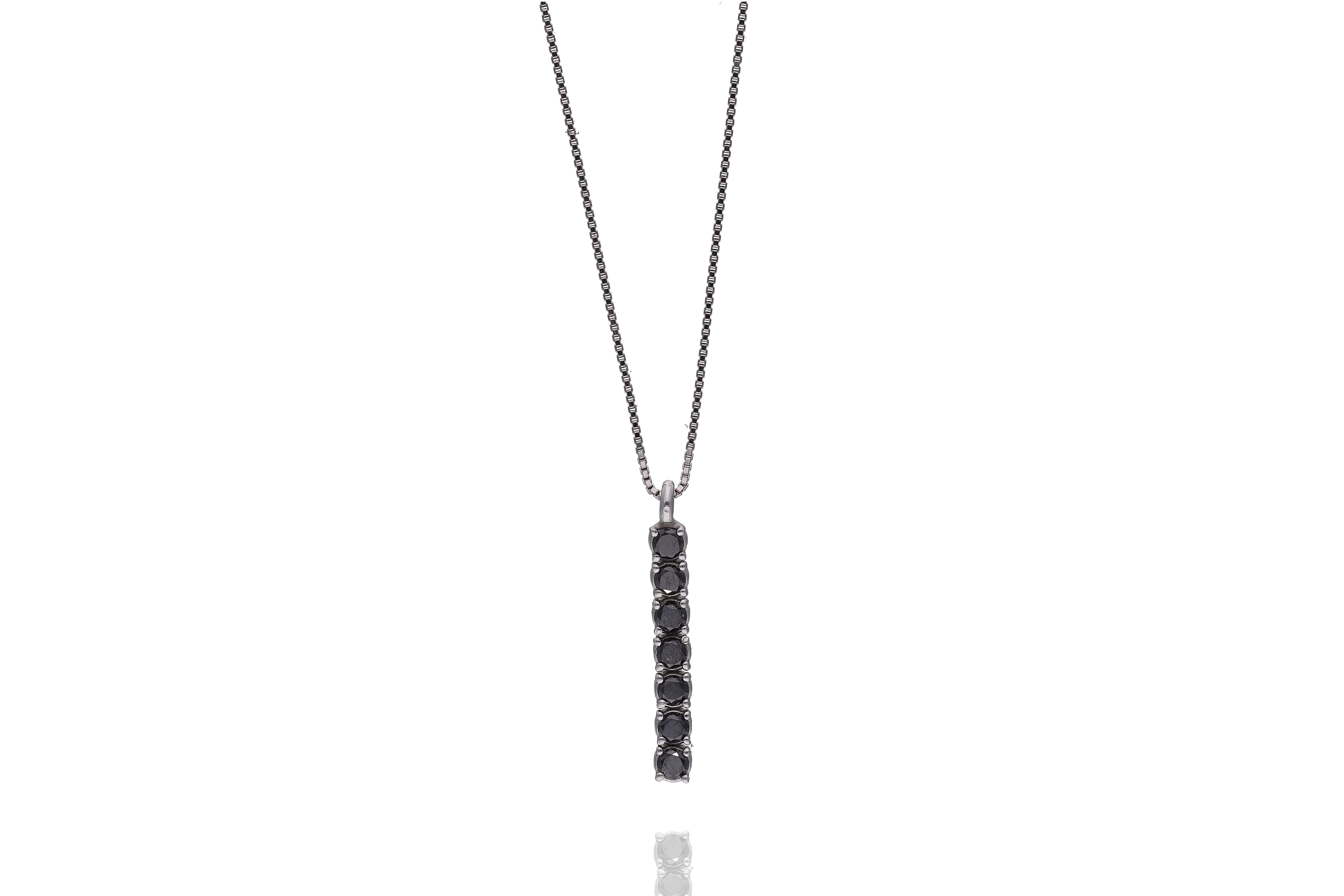 Collana e pendente con diamanti neri e pietre - Asta Preziosi