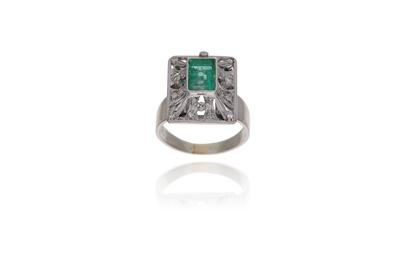 Anello con diamanti e smeraldo - Asta Preziosi Anello con diamanti e smeraldo - Asta Preziosi